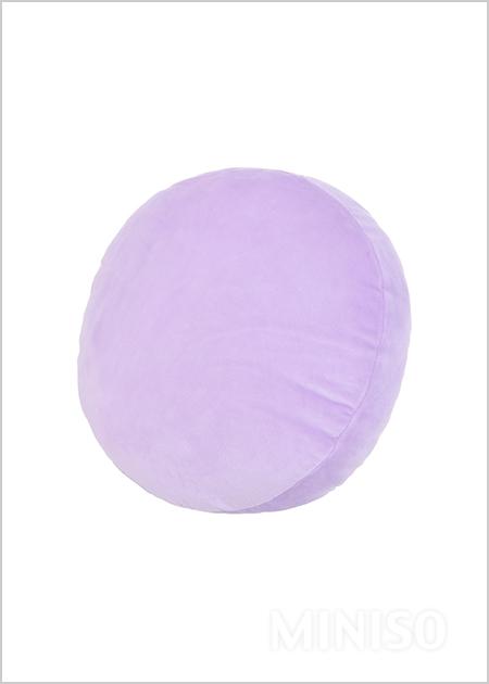 purple round cushion